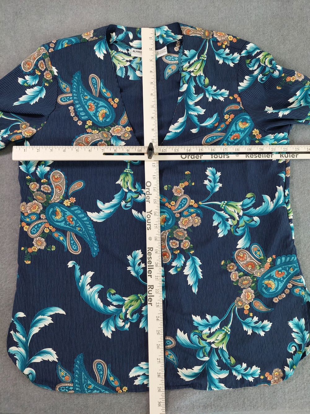Alfred Dunner Vintage 2-in-1 Faux Layered Blouse Paisley Pinstripe Size 14 - Picture 4 of 7